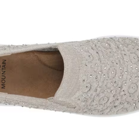 White Mountain Women's Beige Embellished Sneakers - size 11 - Picture 3 of 5